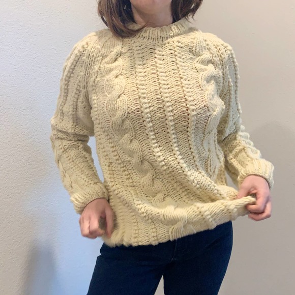 Vintage Sweaters - Vtg Chunky Knit Cream La Paloma Crewneck Sweater